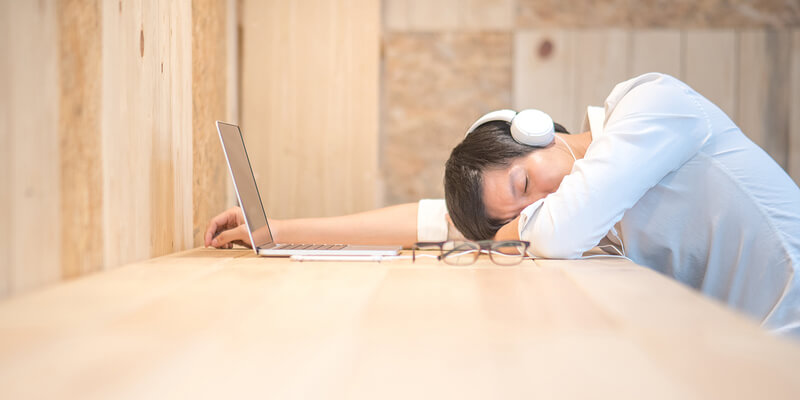 Should You Nap During the Day When You Work from Home?